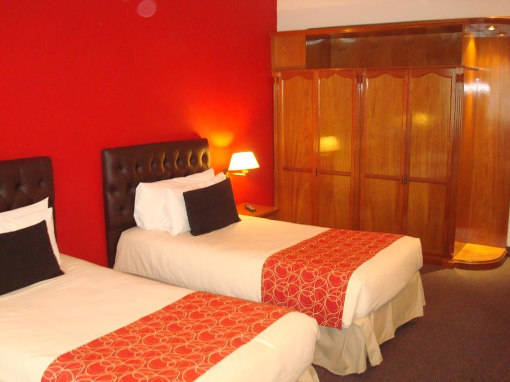 Centuria Hotel Buenos Aires Extérieur photo