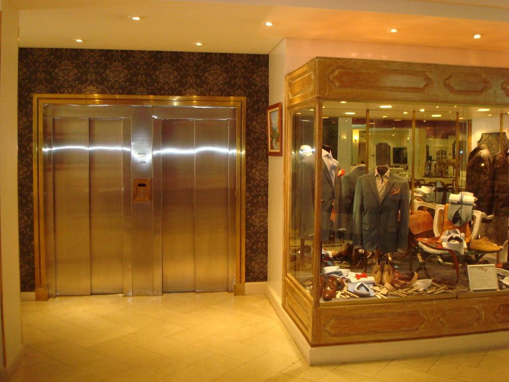 Centuria Hotel Buenos Aires Extérieur photo